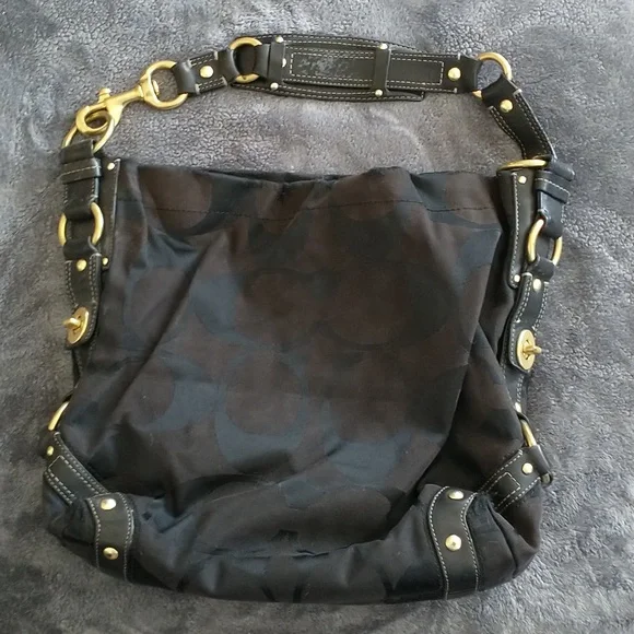 Coach purse - Picture 1 of 4